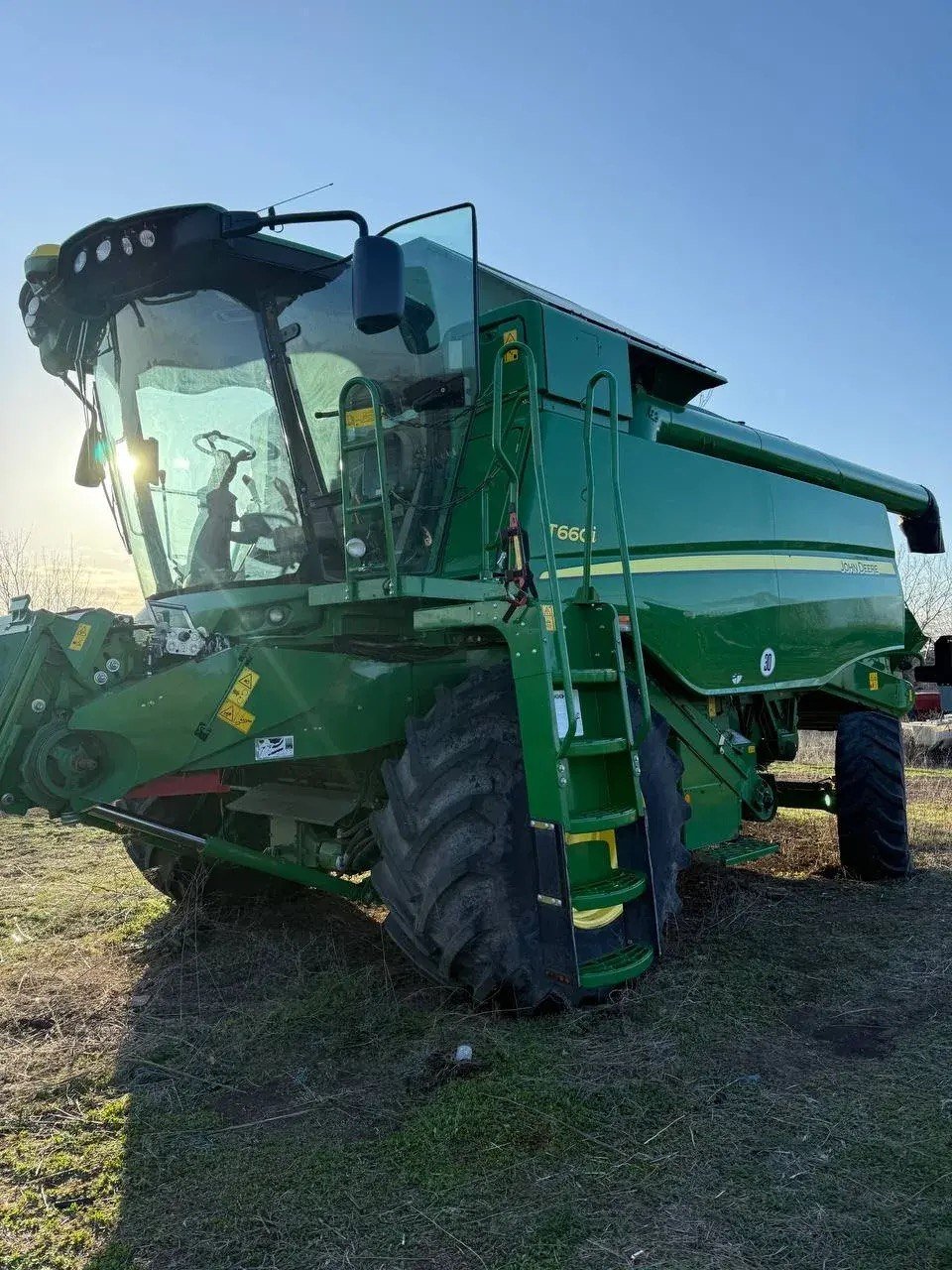 Зерноуборочный комбайн John Deere